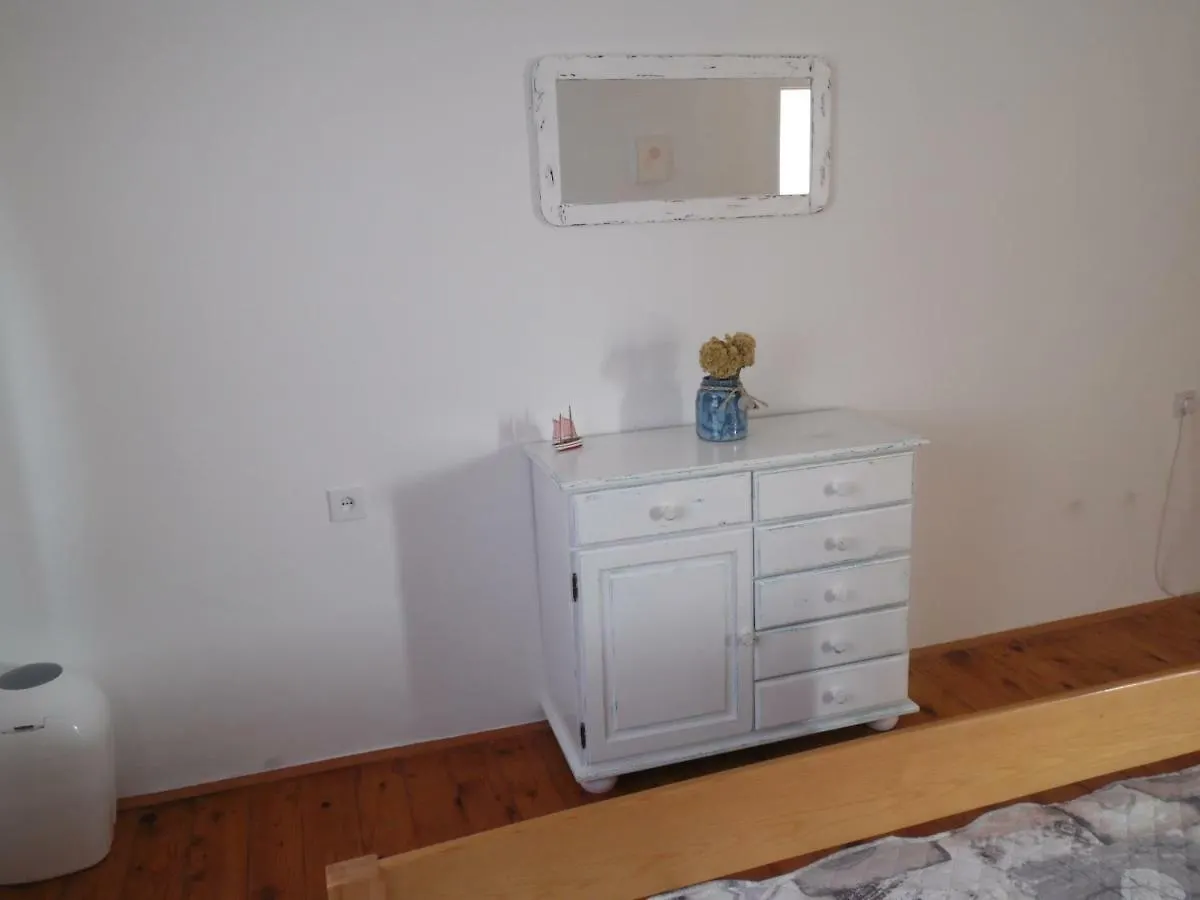 Quiet Area Apartments K65 Mali Losinj